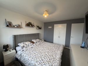 Photo 7- click for photo gallery